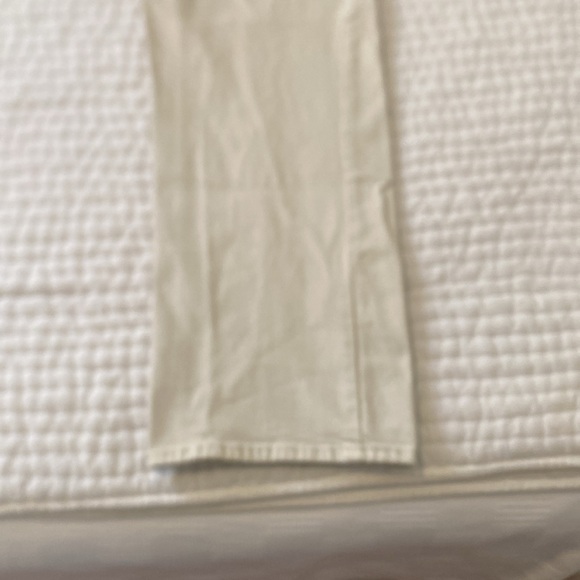 Old Navy Wide Leg, High rise jean. - Picture 4 of 6